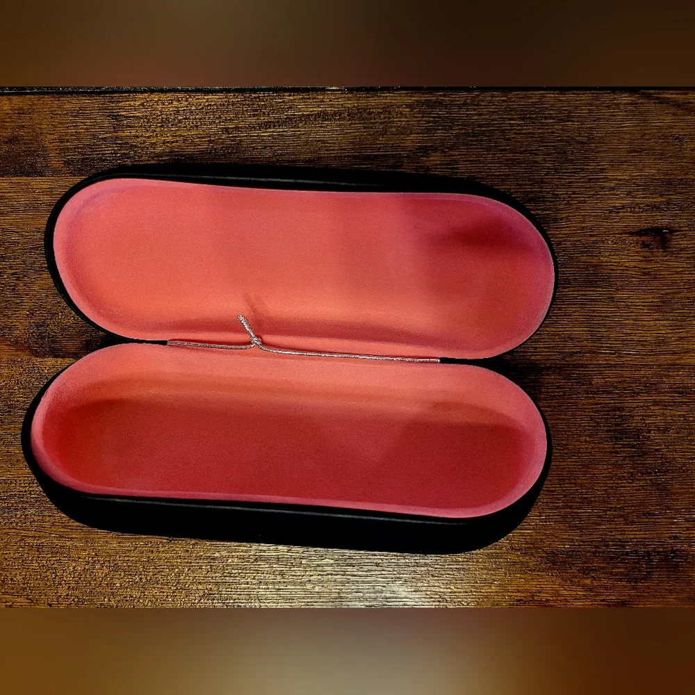 Hello Kitty Sunglasses Case Free Key Chain